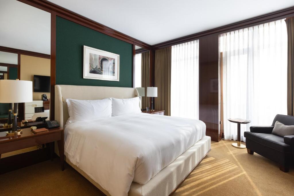 Casa Cipriani New York - Deluxe City View King