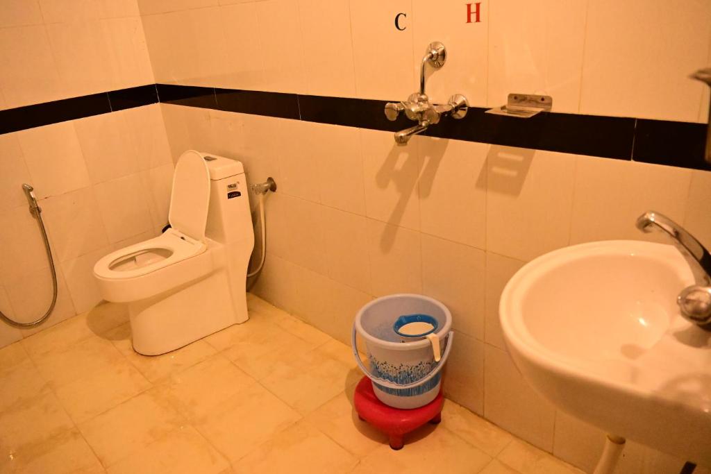 Koupelna v ubytování Hotel Fotiya jaisalmer