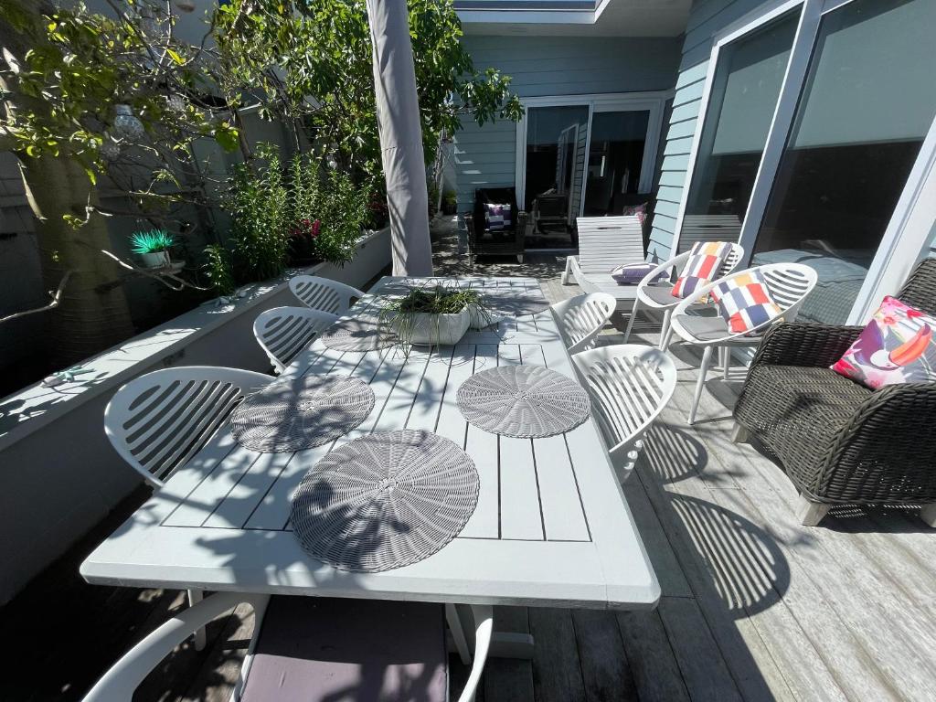 Φωτογραφία από το άλμπουμ του Downtown Mount Cottage σε Mount Maunganui