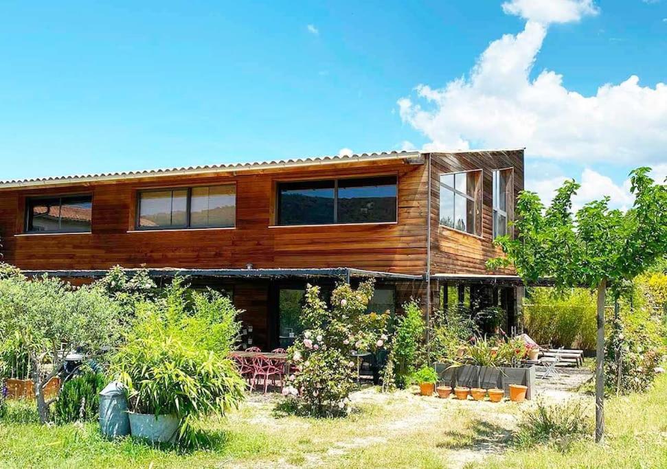 สวนหย่อมนอก Maison Contemporaine vue Mont Ventoux