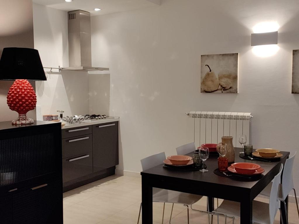 Kuchyň nebo kuchyňský kout v ubytování Loft Nel Borgo