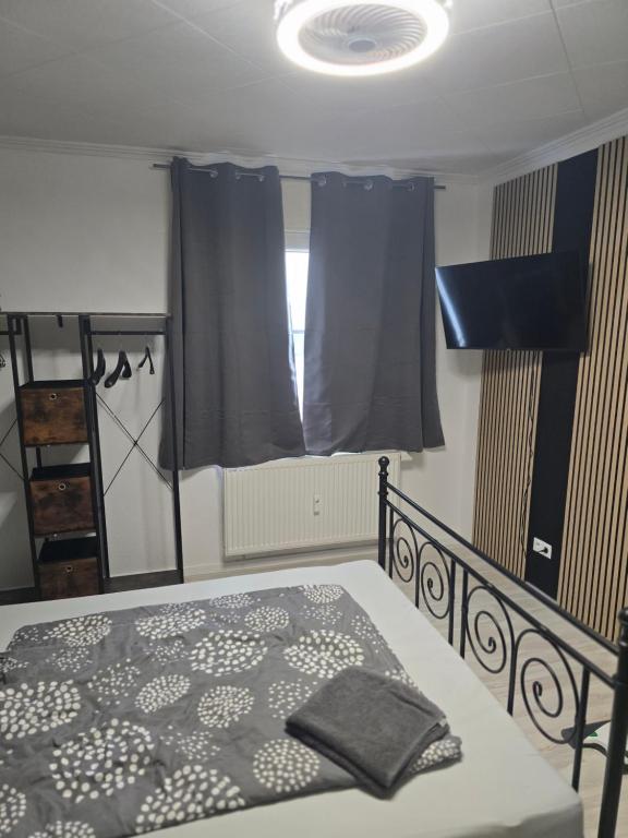 Katil atau katil-katil dalam bilik di Zimmer mit privatem Badezimmer