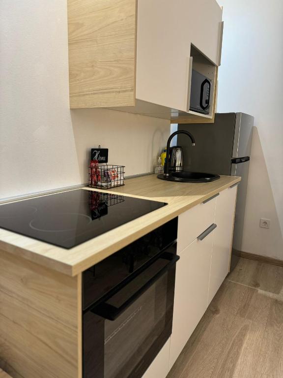 Apartment Luxury B - 7