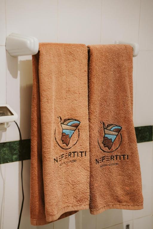 Certifikát, hodnocení, plakát nebo jiný dokument vystavený v ubytování Nefertiti Hotel Luxor