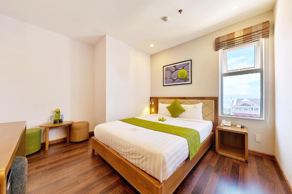 Richico Apartments And Hotel - 