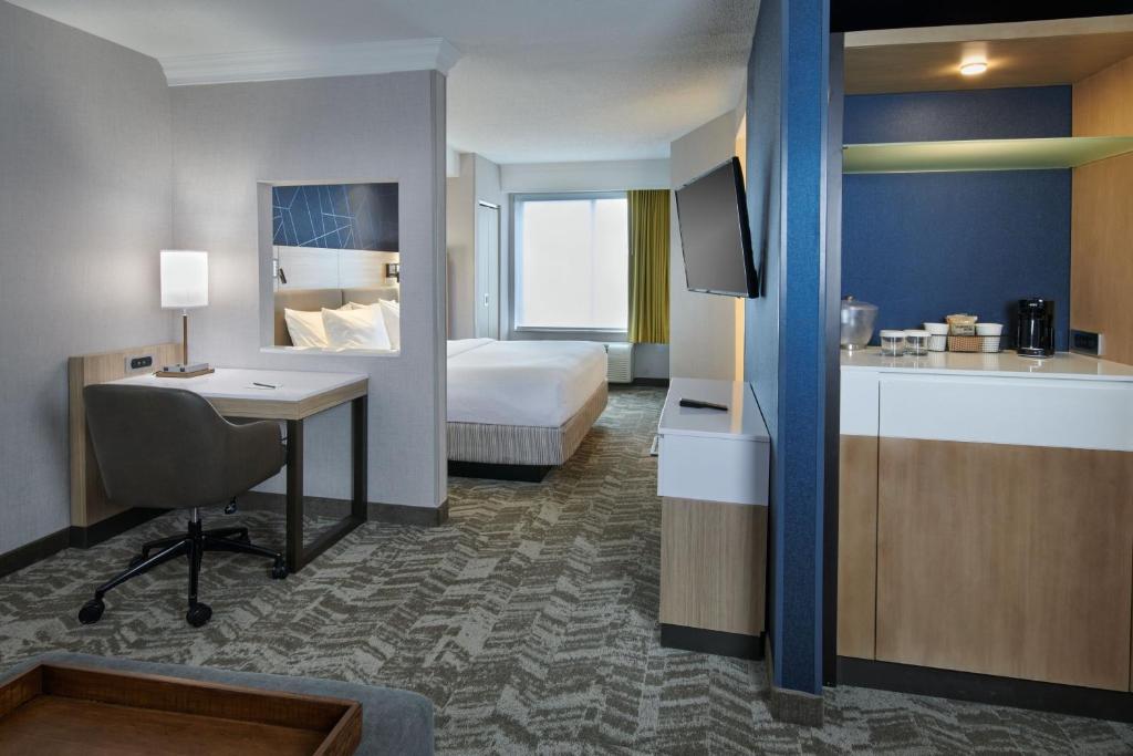 SpringHill Suites Detroit Southfield photo