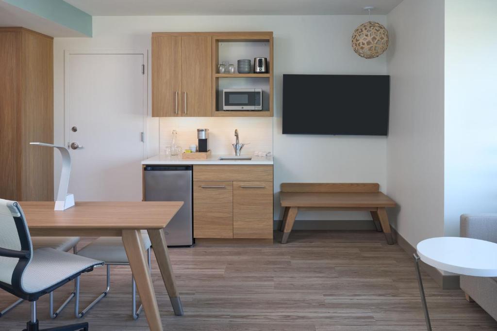 Kuchyň nebo kuchyňský kout v ubytování Element Melbourne Oceanfront