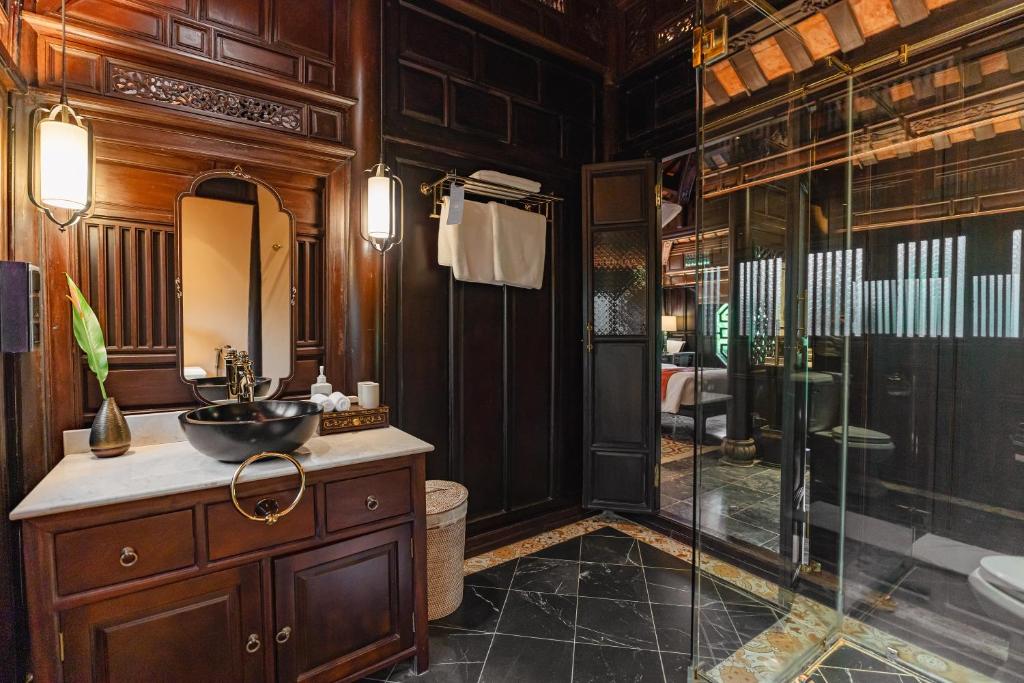 Ancient Huế Garden Houses - 11