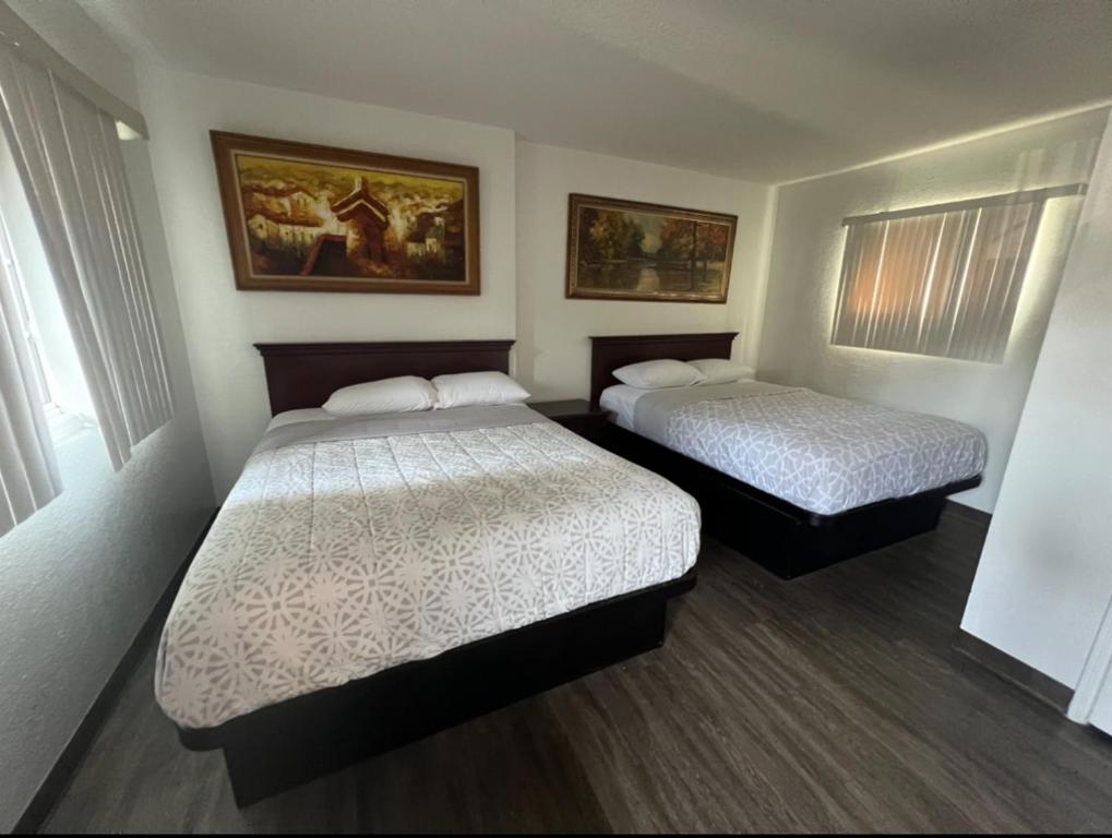 Flamingo Motel - San Ysidro - Housity