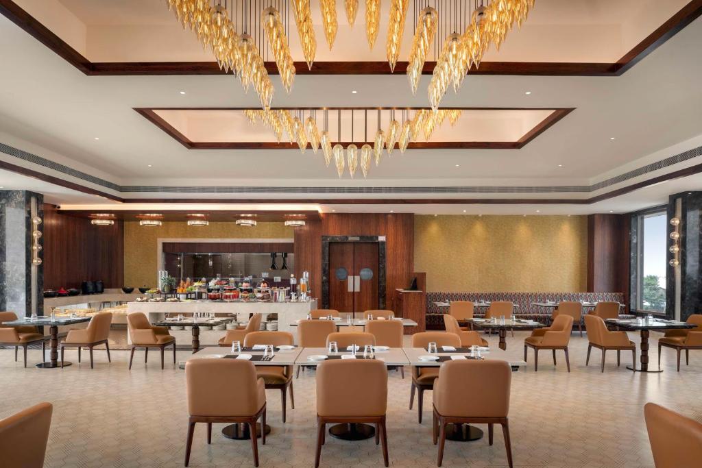 Nápoje v ubytování Jasraj Palace Yavatmal Hotel, a member of Radisson Individuals