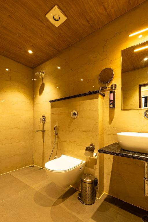 Koupelna v ubytování Hotel Vedangam