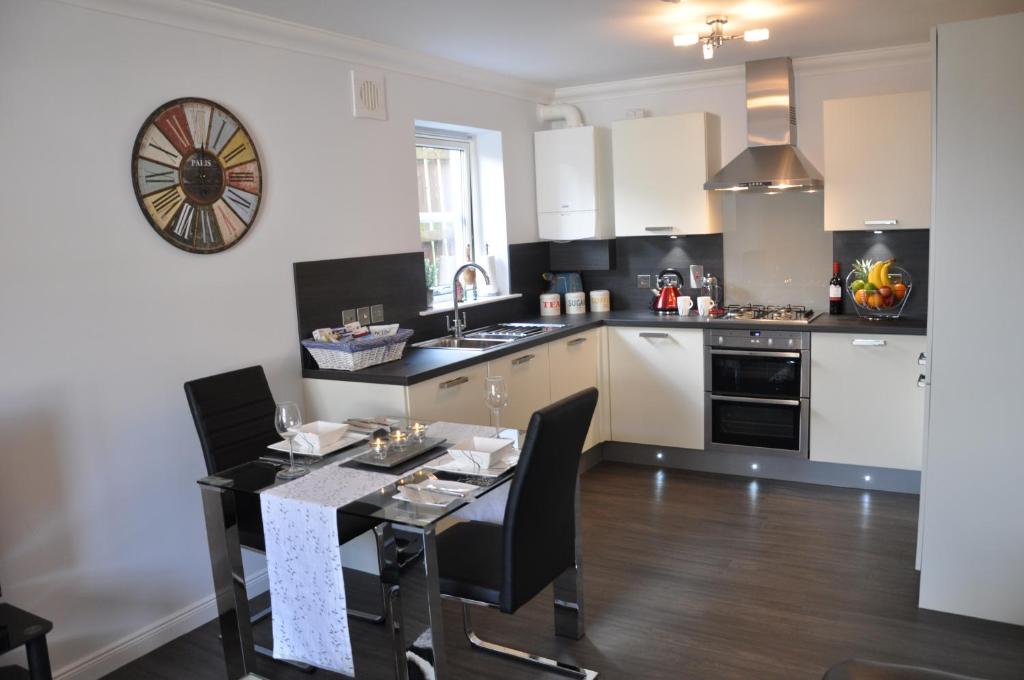 Kuchyň nebo kuchyňský kout v ubytování Westgate Apartments Birchlee