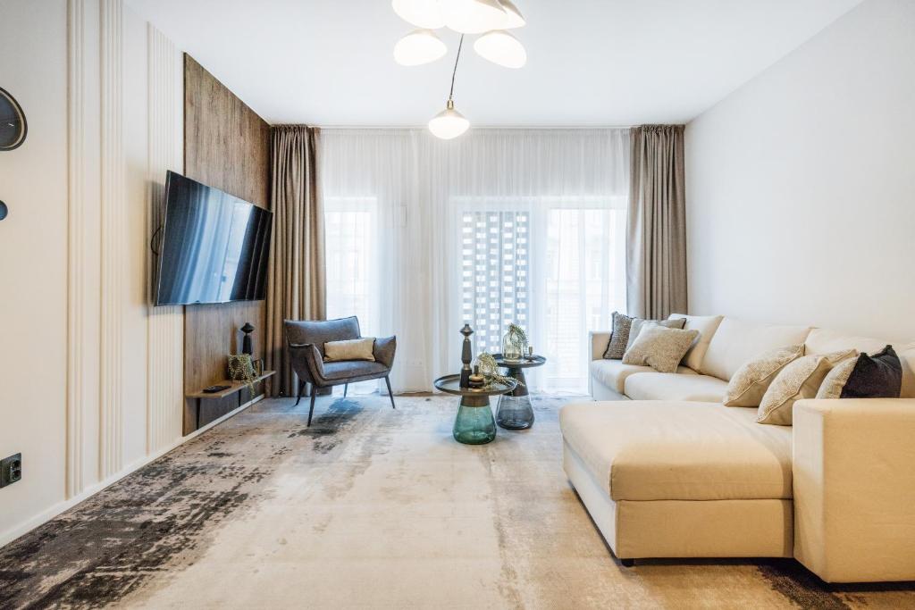 Sleek Premium Apartment with Parking 1087 Budapest, 5 Fiumei út kép - 1