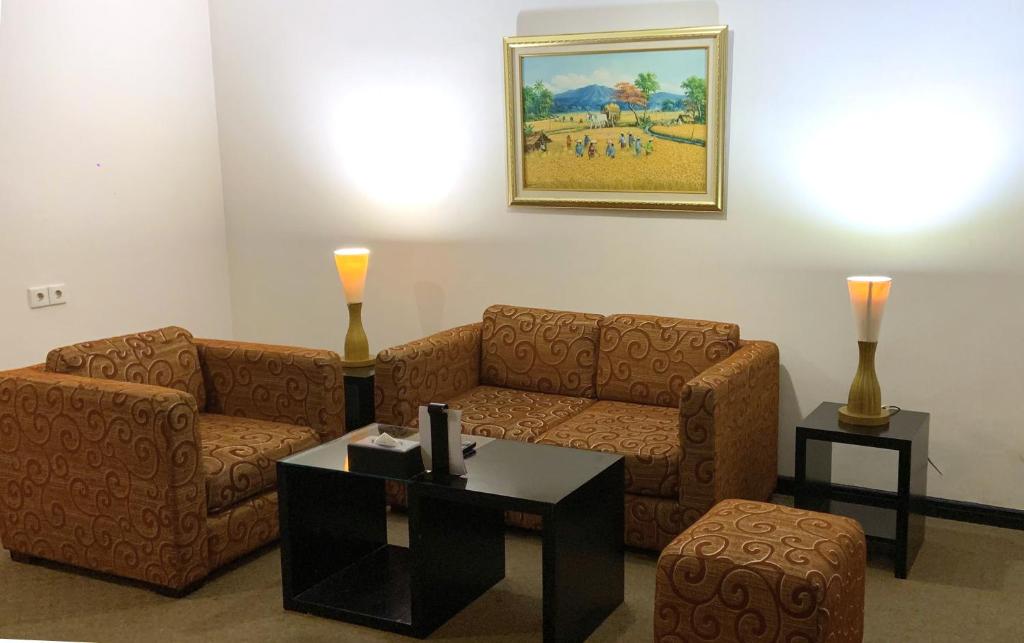 Posezení v ubytování Grand Jatra Hotel Pekanbaru