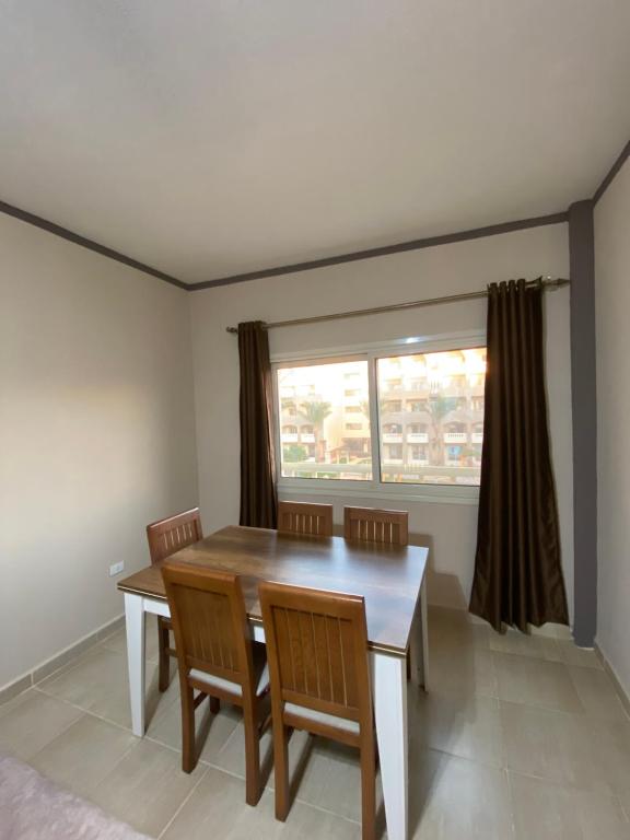 Posezení v ubytování Apartment in el karma aqua beach resort hurghada near el gouna 3