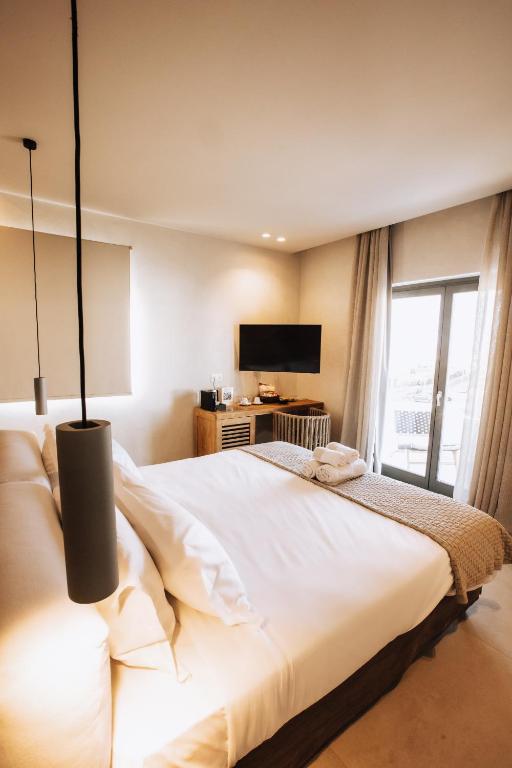 Aerostay Mykonos - 12