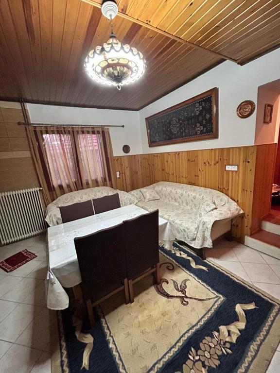 Postel nebo postele na pokoji v ubytování Anilio House