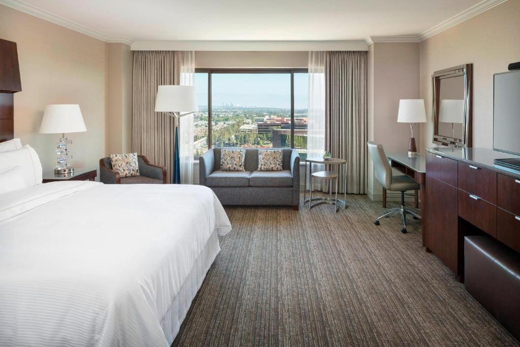 The Westin South Coast Plaza, Costa Mesa photo