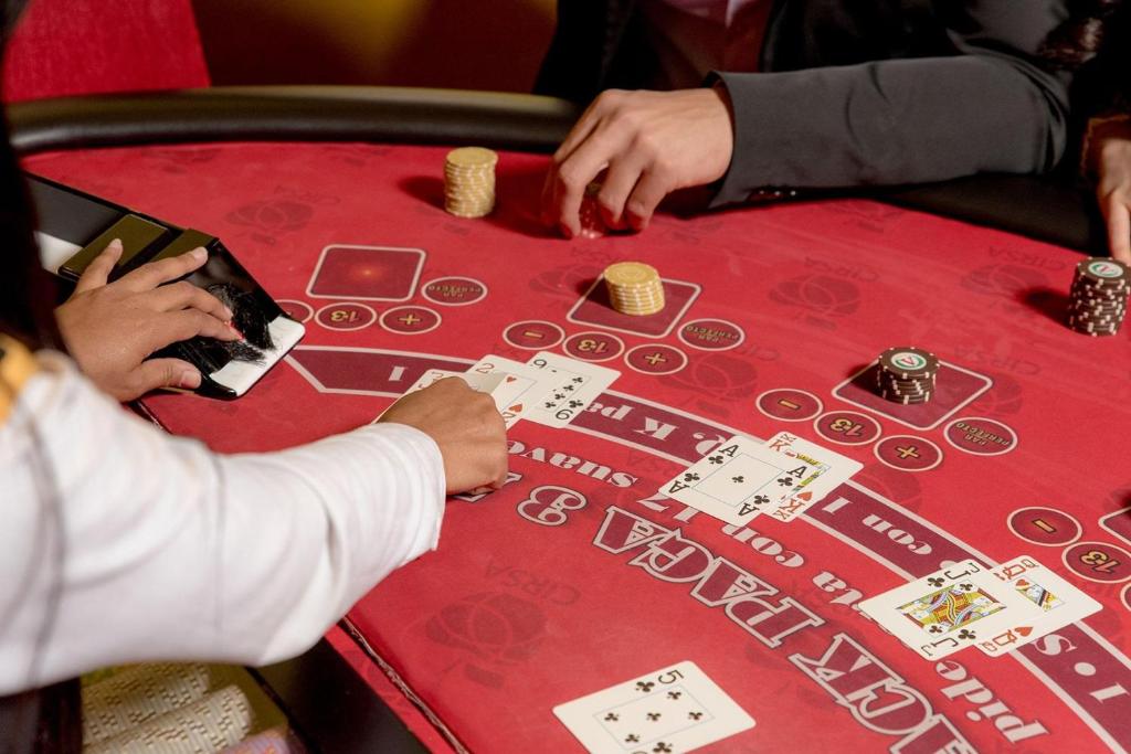 Kasino v hotelu nebo okolí