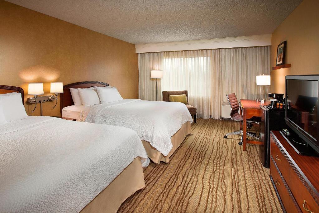Courtyard Seattle North / Lynnwood Everett - Queen Room Met Twee Queensize Bedden