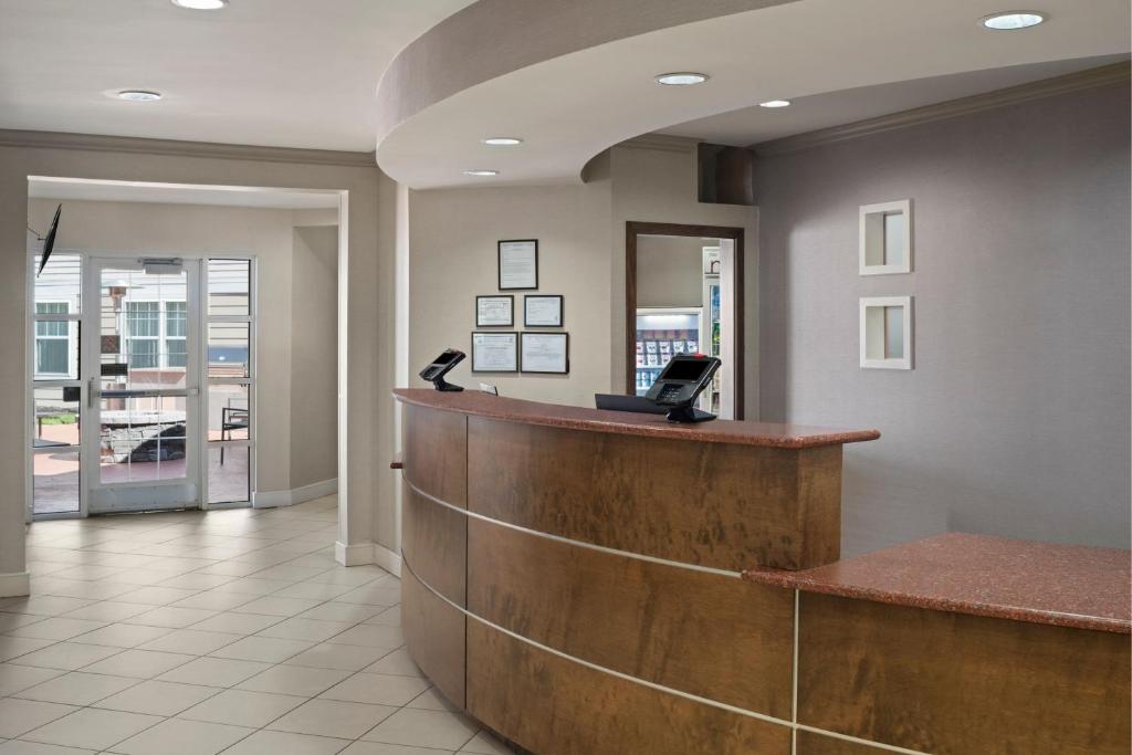 Vstupní hala nebo recepce v ubytování Residence Inn Mt. Laurel at Bishop's Gate