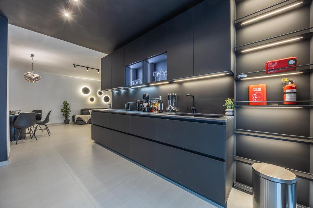 LoftNoir Sliema Spacious & very close to seafront