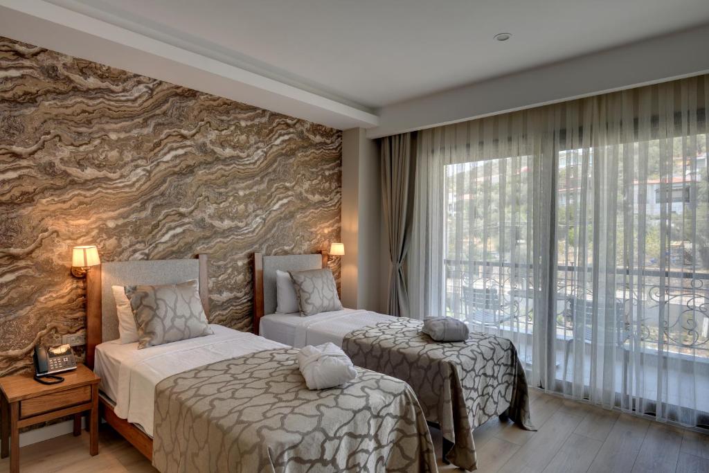 Dedeman Güre Nurhayat Thermal Resort&SPA - Familiekamer Met Balkon