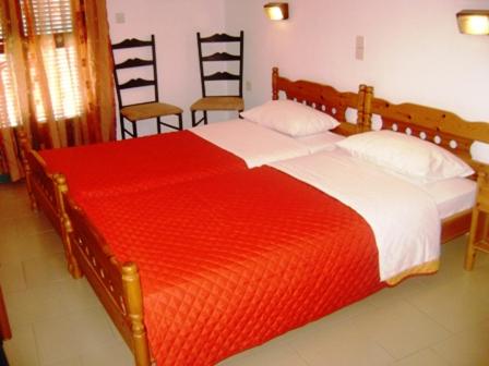 Postel nebo postele na pokoji v ubytování skiathosrooms-appartments for holidays