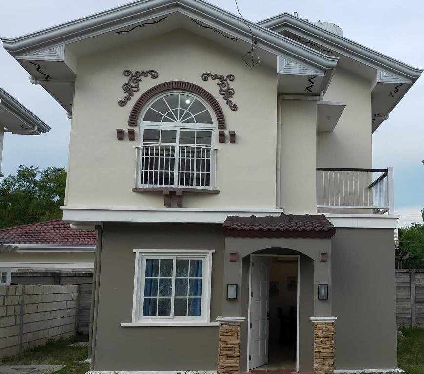 Tòa nhà nơi nhà nghỉ dưỡng tọa lạc