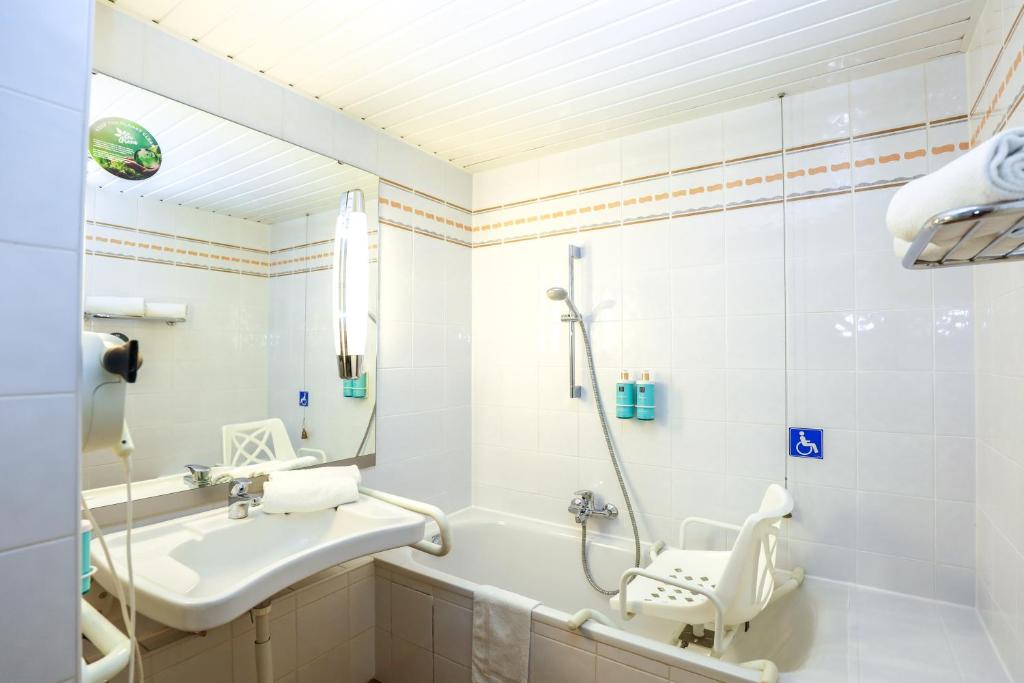 Kúpeľňa v ubytovaní Novotel Poznań Malta