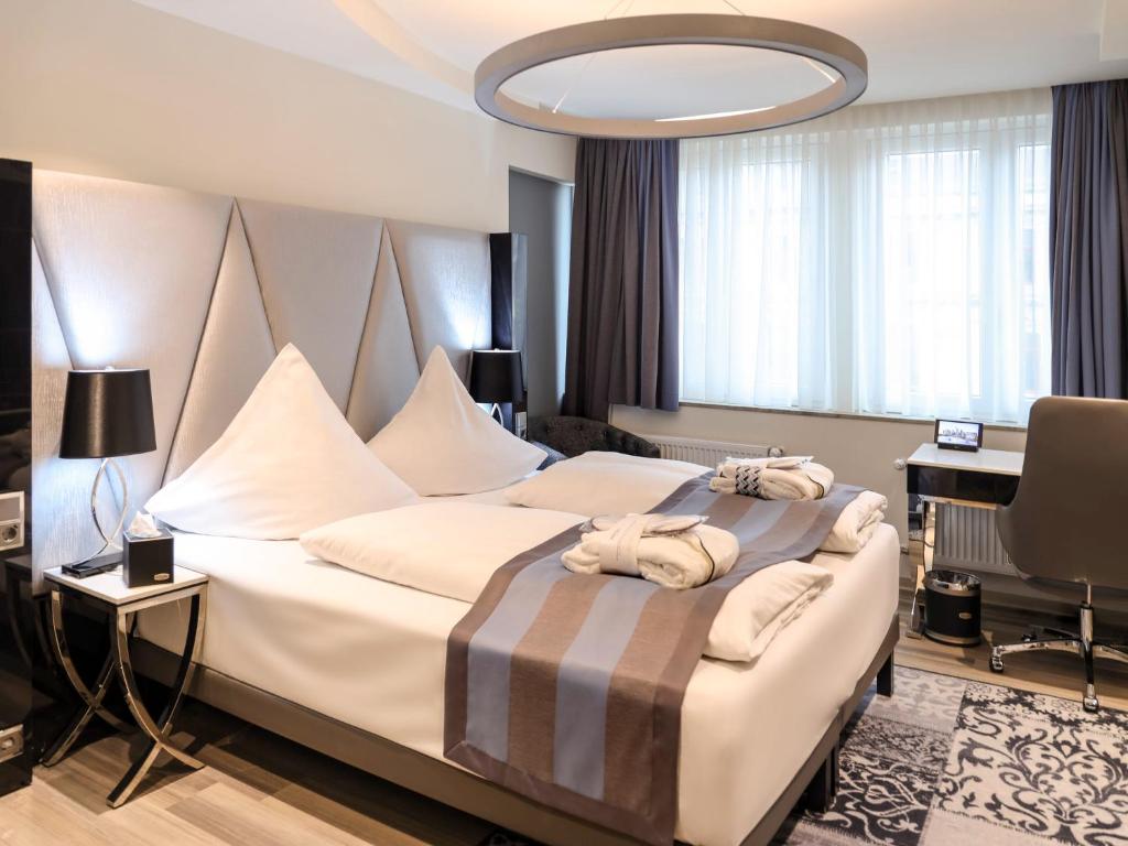 Mercure Hotel Kaiserhof City Center - Resim 8