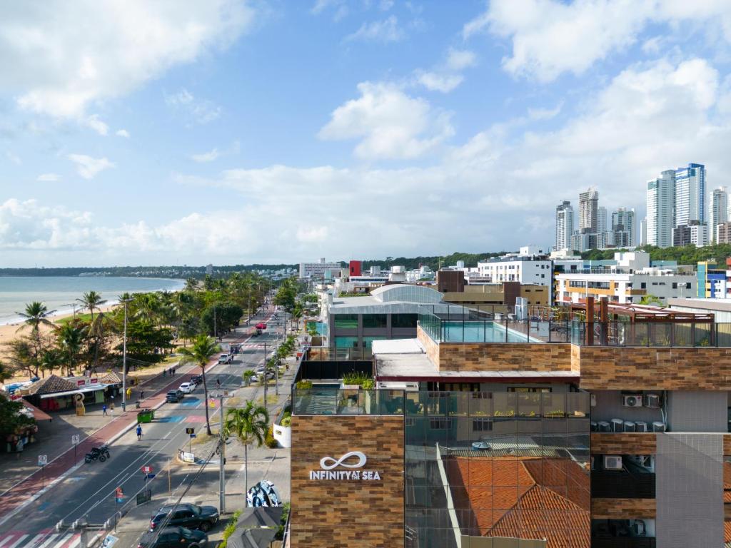 Uma visão geral de João Pessoa ou uma vista da cidade tirada do hotel
