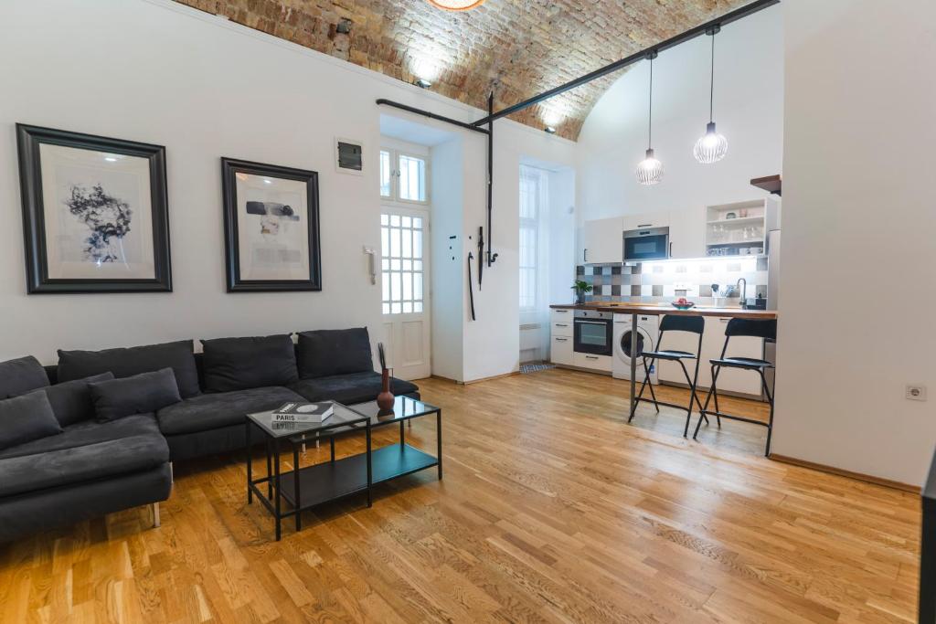 La Racha Residence - By Agada 1072 Budapest, 36 Nyár utca kép - 1