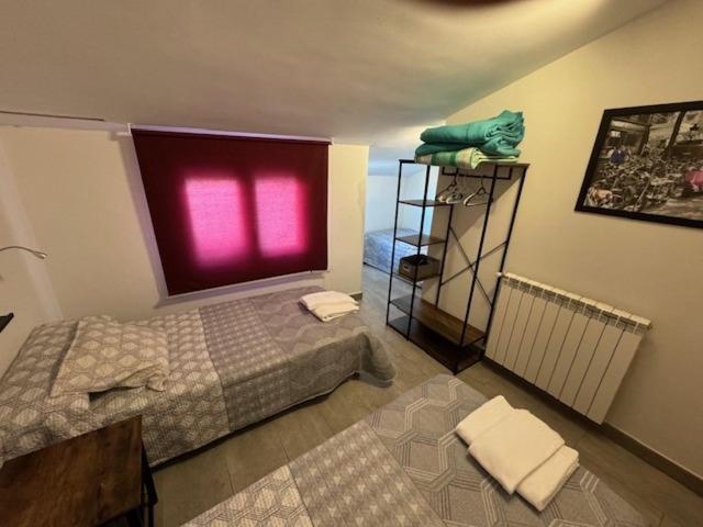 Carpe Viam - Drievoudige Kamer Met Gedeelde Badkamer