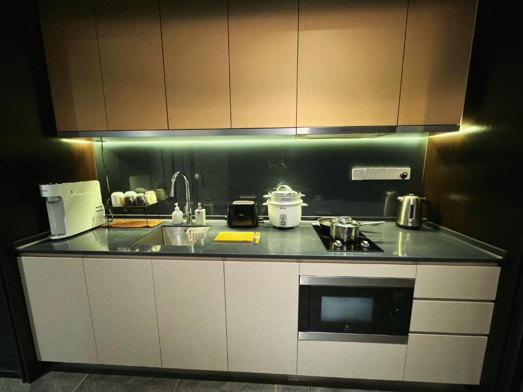 Luxury Scarletz Suite KLCC - Hizvo