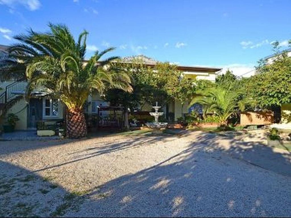 Fotografie z fotogalerie ubytování Apartments Dragica v destinaci Starigrad-Paklenica