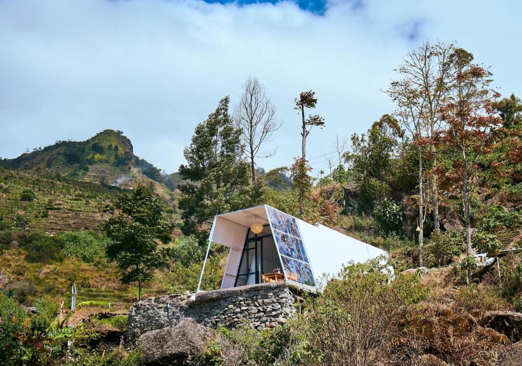 Luxcamp Dieng by Horison - Tweepersoonskamer Met Uitzicht Op De Bergen