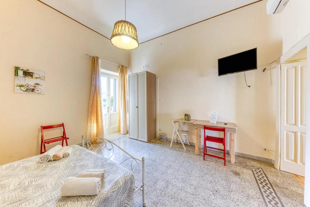 A television and/or entertainment centre at La Corte dei Mille