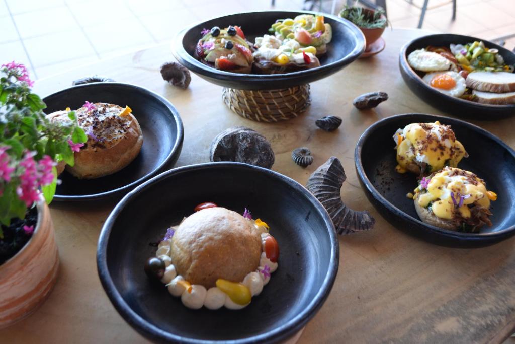 Makanan di atau berdekatan perkhemahan ini