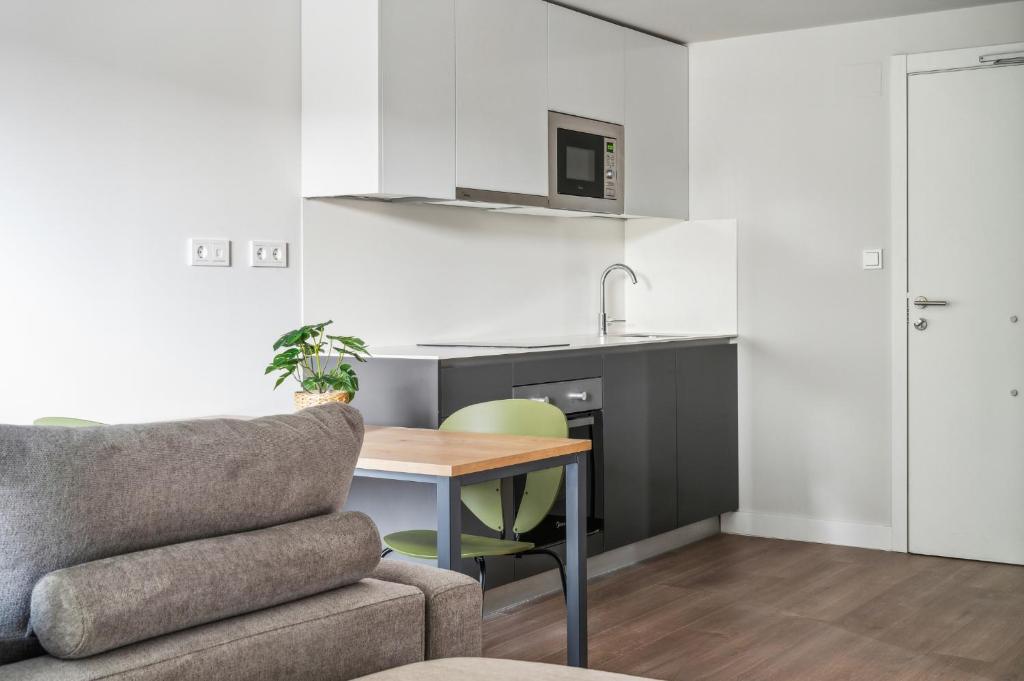 Truliving Vallecas by Habyt - Apartamento - Acceso Para Discapacitados