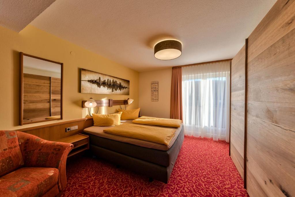 Posezení v ubytování Hotel Sonneneck Titisee -Adults Only-