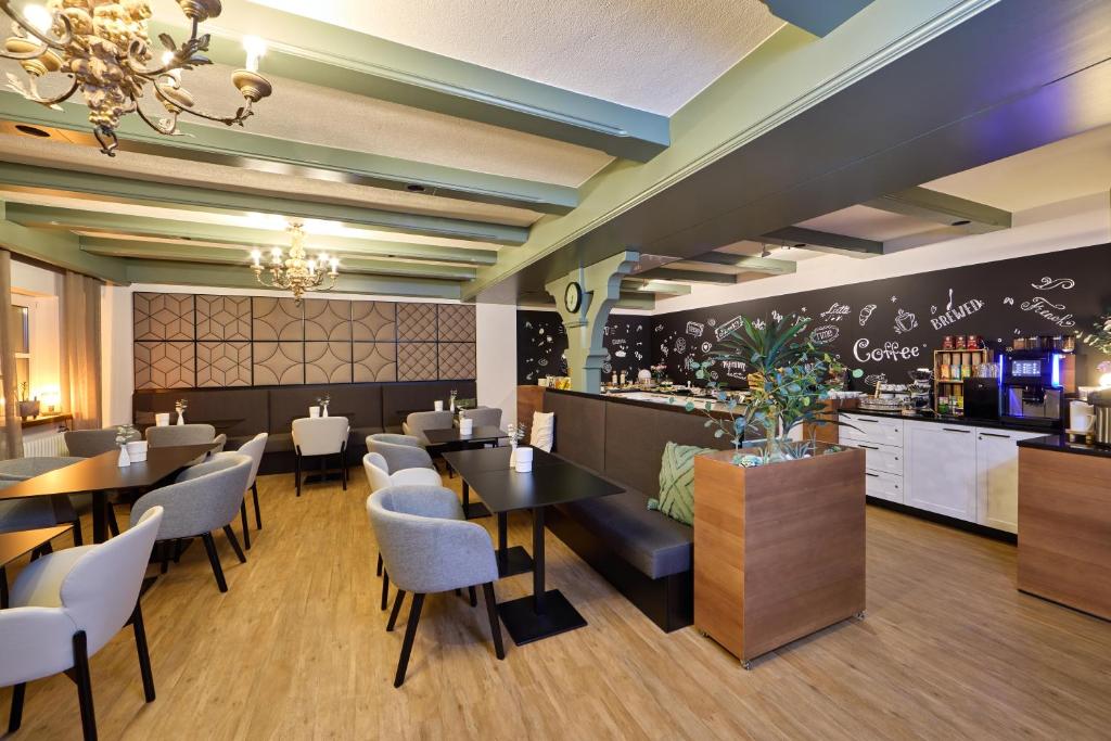 Lounge nebo bar v ubytování Hotel Alter Wirth