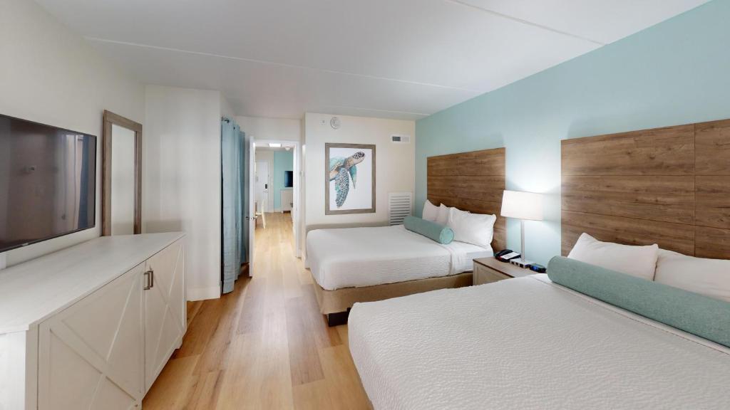 Princess Royale Oceanfront Resort - Reina Suite Con Vista De Piscina