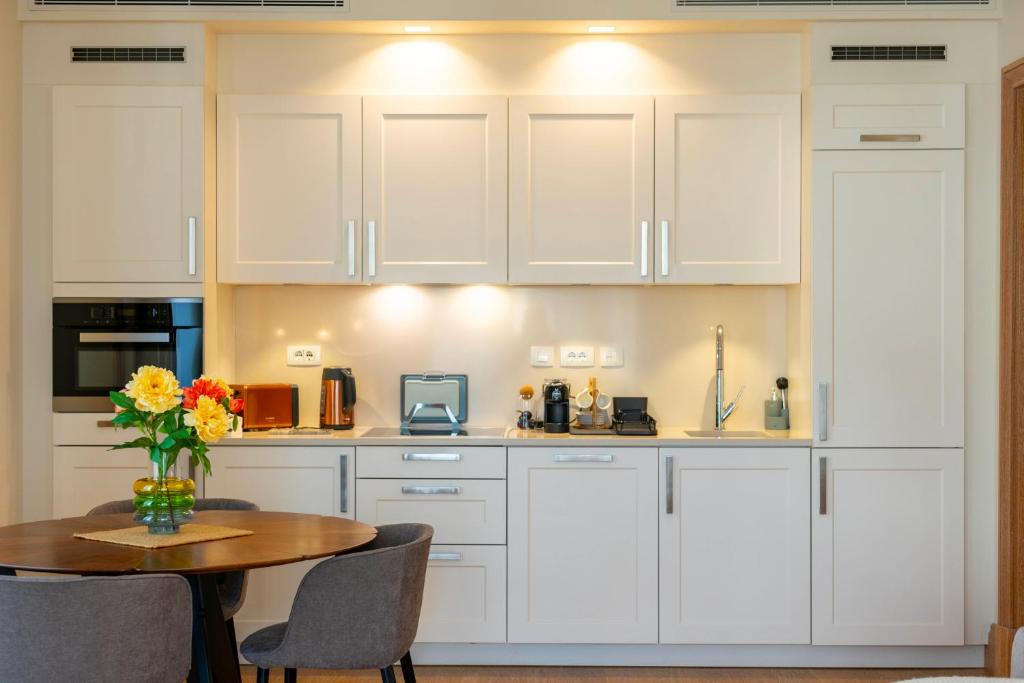 Porto Montenegro - 17