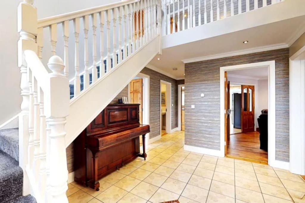 Fotografie z fotogalerie ubytování Entire Home 10 min from Dublin Airport v destinaci Donabate