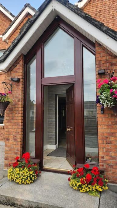 Exteriér nebo vchod ubytování Entire Home 10 min from Dublin Airport