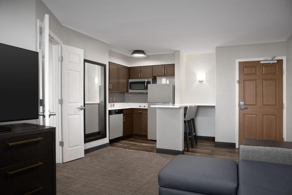 Residence Inn by Marriott BWI Airport, Linthicum Heights (updated ...