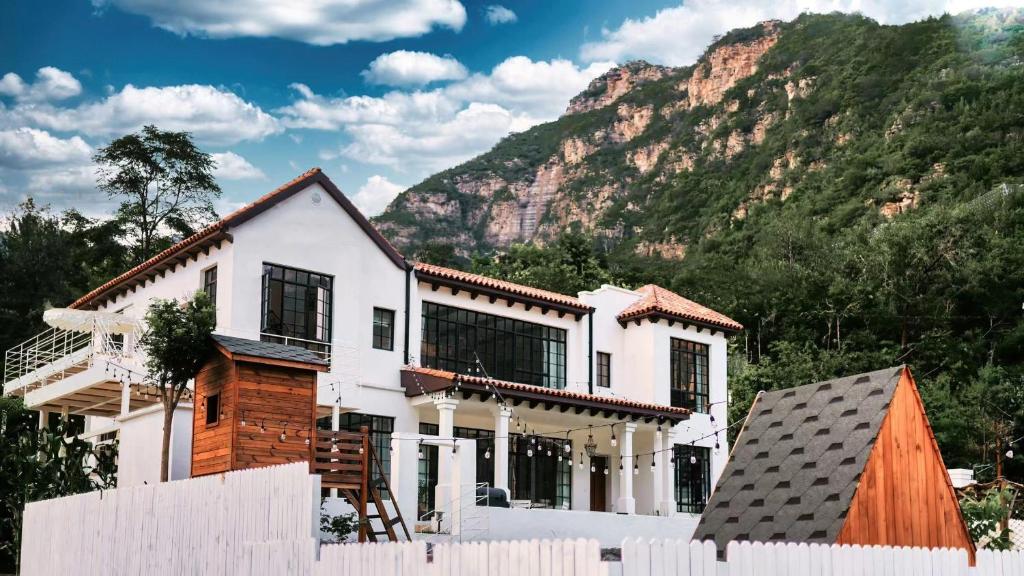 Zhangfang的住宿－北京山涧旧时山景花园民宿，相簿中的一張相片