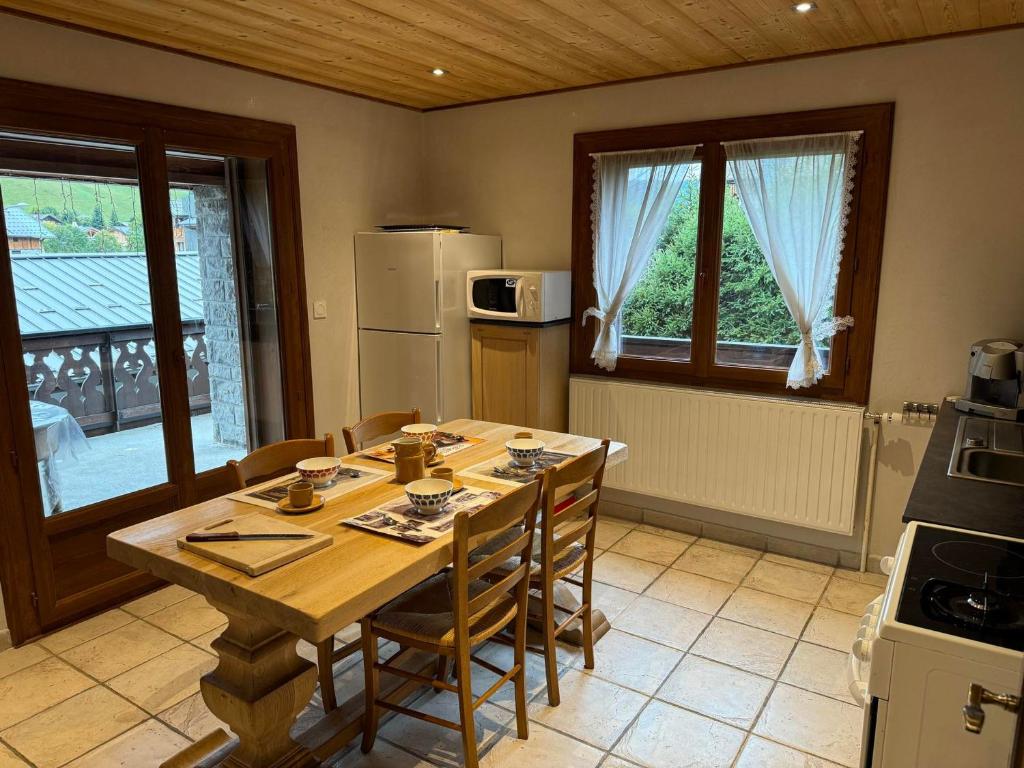 Appartement authentique Les Gets, près du centre, confort moderne