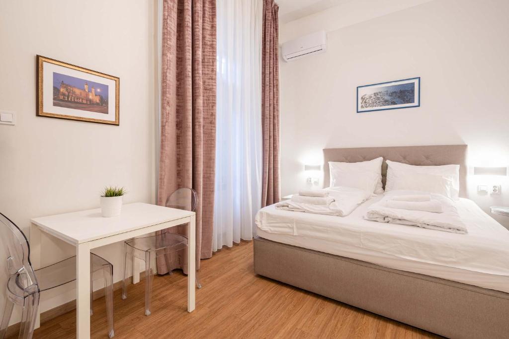 Klauzal Luxury Apartments studio K22 1072 Budapest, Klauzál tér kép - 1